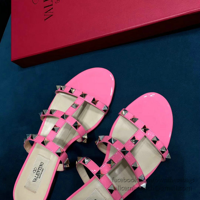 Valentino Garavani Rockstud Flat Sandal Pink V18602