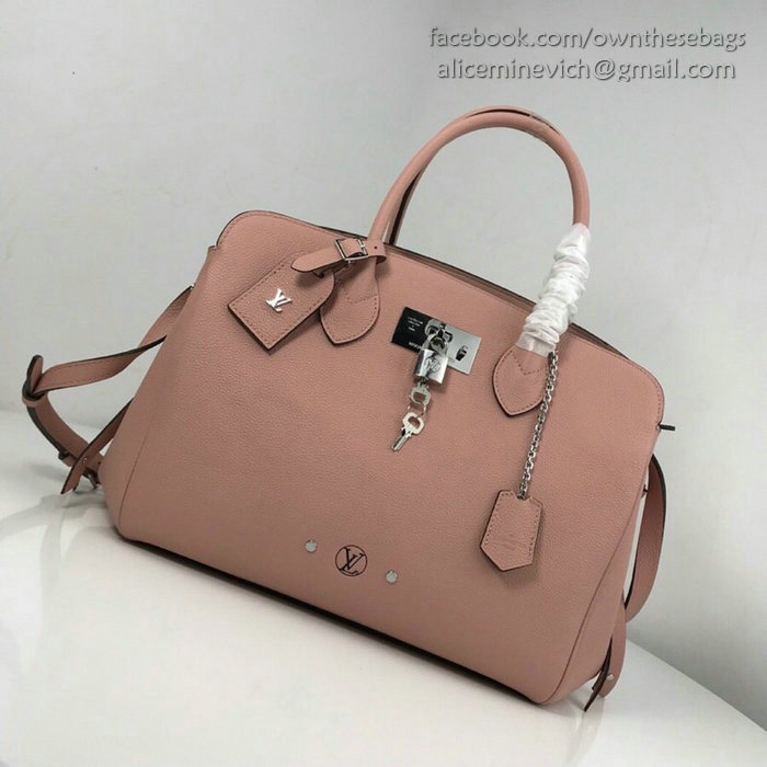Louis Vuitton Veau Nuage Leather Milla MM Pink M51685