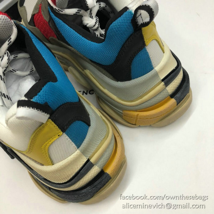 Balenciaga Triple S Sneakers B811062D