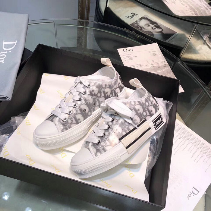 Dior Oblique Low Sneaker D32601