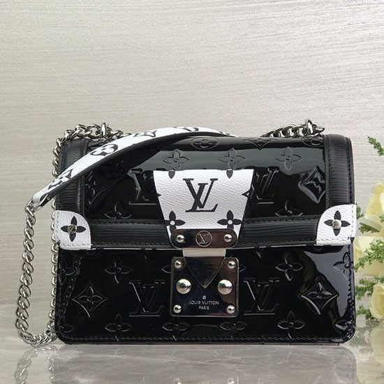 Louis Vuitton Monogram Vernis LV Wynwood Black M90442