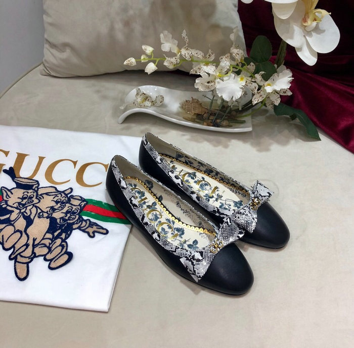 Gucci Leather ballet flat with Web bow 512464B