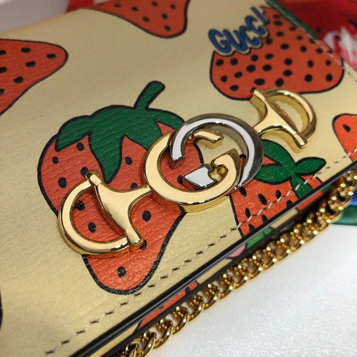 Gucci Zumi Strawberry Print Card Case Wallet 570660