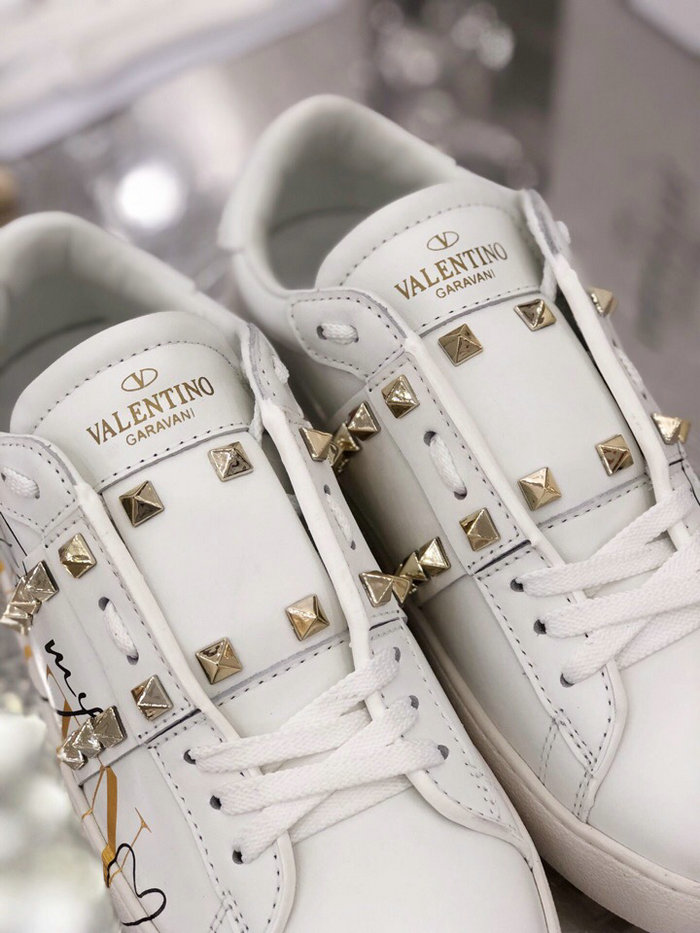 Valentino Garavani Rockstud Leather Sneakers White VS18067