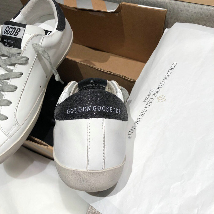 Golden Goose Calfskin Sneaker GG07728