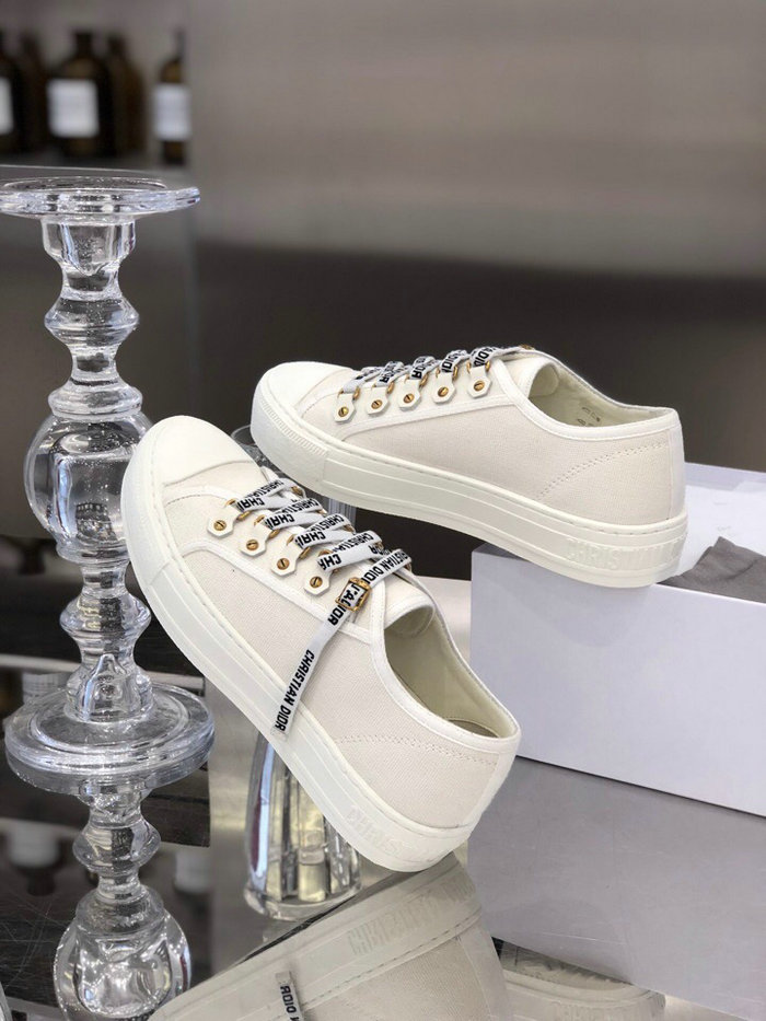 Dior Canvas Sneaker White DS09101