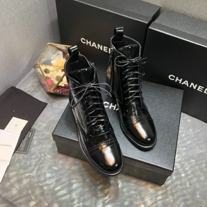 Chanel Calfskin Boots Shiny Black C10054