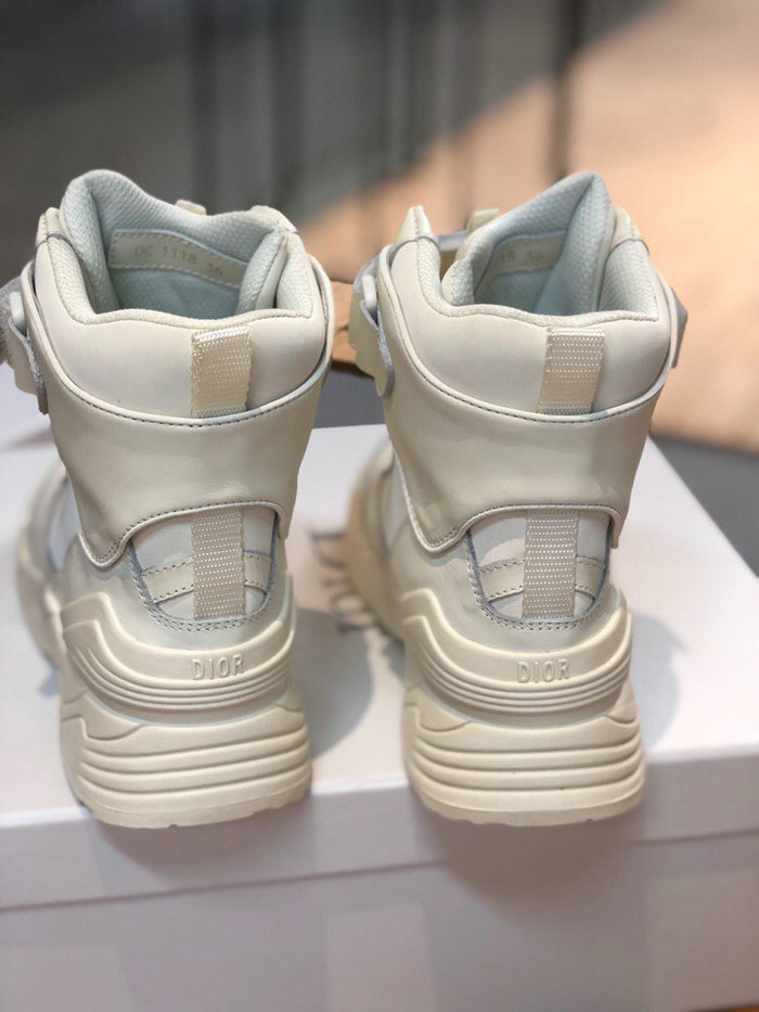 Dior Calfskin Sneaker White D10051