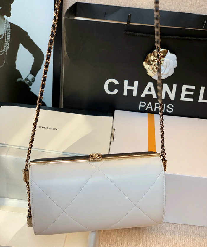 Chanel Lambskin Clutch Bag A13102
