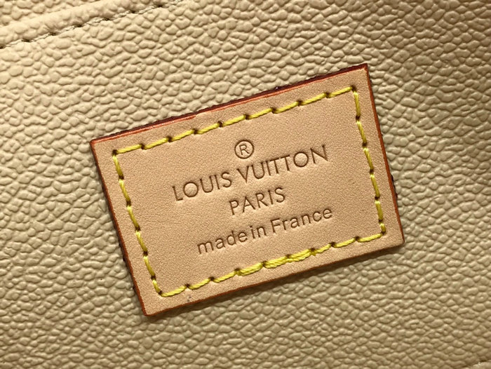 Louis Vuitton Game On Pochette Cosmetique M80283