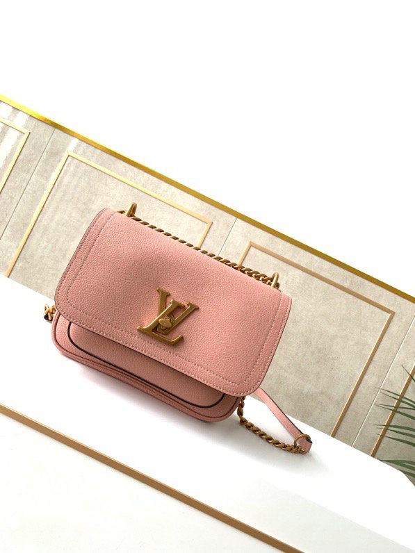 Louis Vuitton Lockme Chain PM Pink M57073