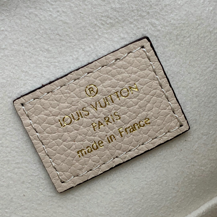 Louis Vuitton MARSHMALLOW M45698