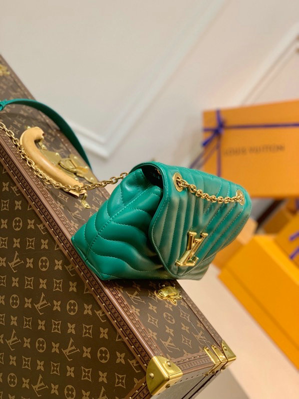 LV New Wave Chain Bag Green M58664
