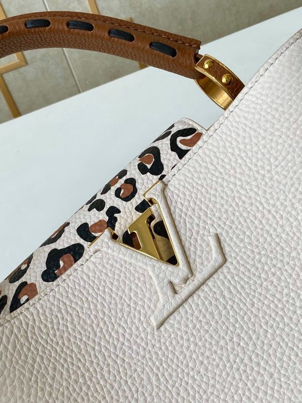 Louis Vuitton CAPUCINES MM White M58575