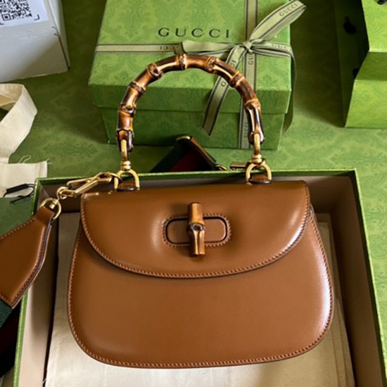 Guccci Small top handle bag with Bamboo Camel 675797
