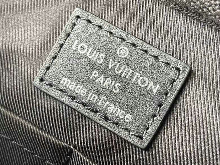 Louis Vuitton Sirius Messenger N45286