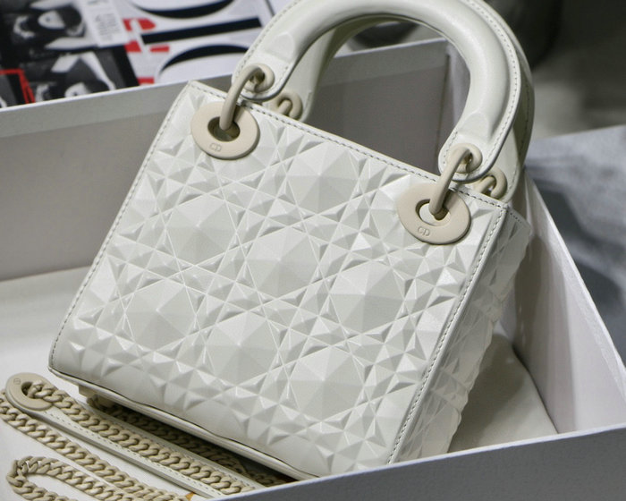 Mini Lady Dior Bag White DM6003