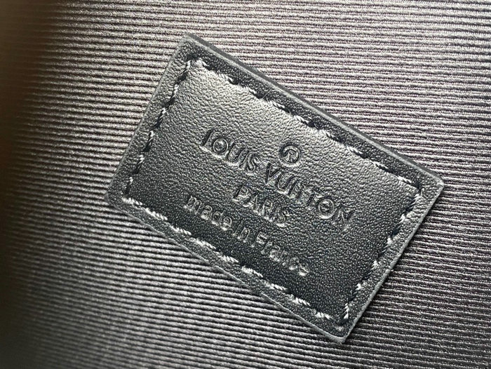 Louis Vuitton SAUMUR SLINGBAG M45912
