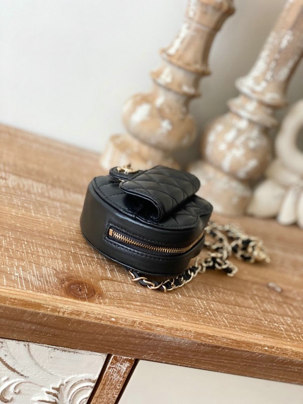 Chanel Lambskin Belt Bag Black AS81202