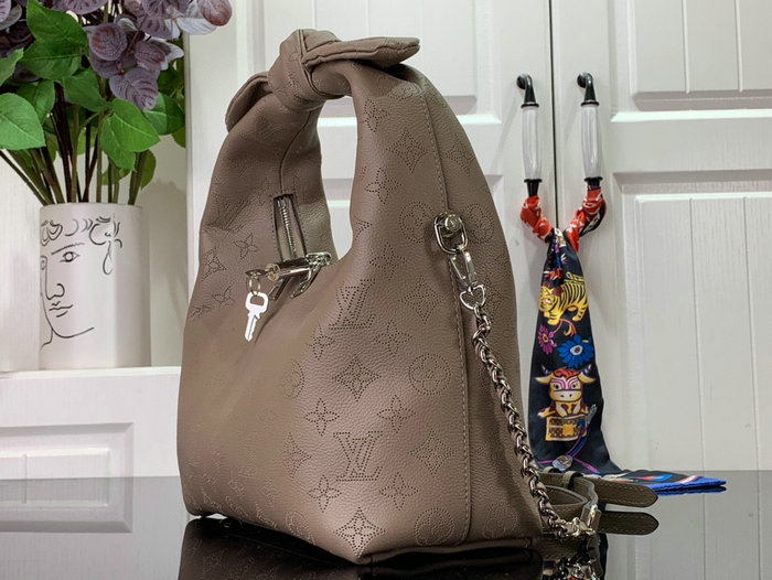 Louis Vuitton WHY KNOT PM Galet M20701