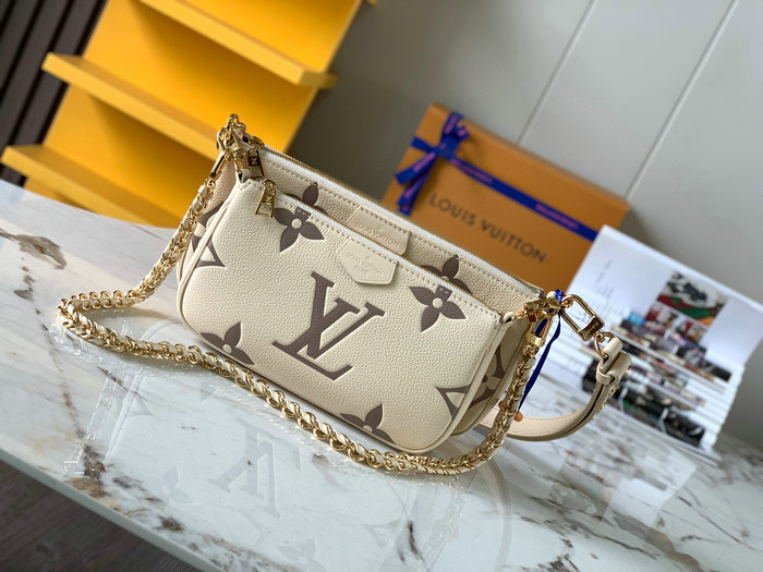 Louis Vuitton Multi Pochette Accessoires Cream M45777