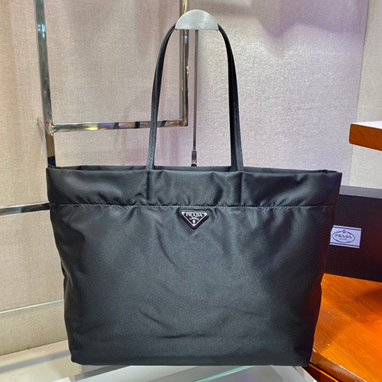 Prada Re-Nylon and Saffiano leather tote bag 1BG107