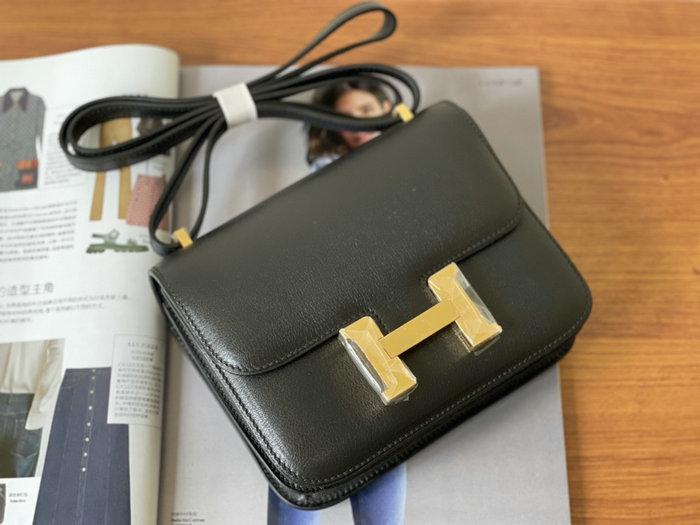 Hermes Swift leather Constance Bag H13402