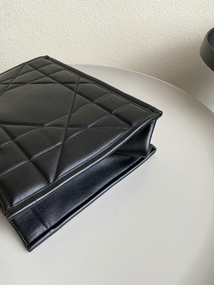 Medium Dior Essential Tote Bag Black M8721