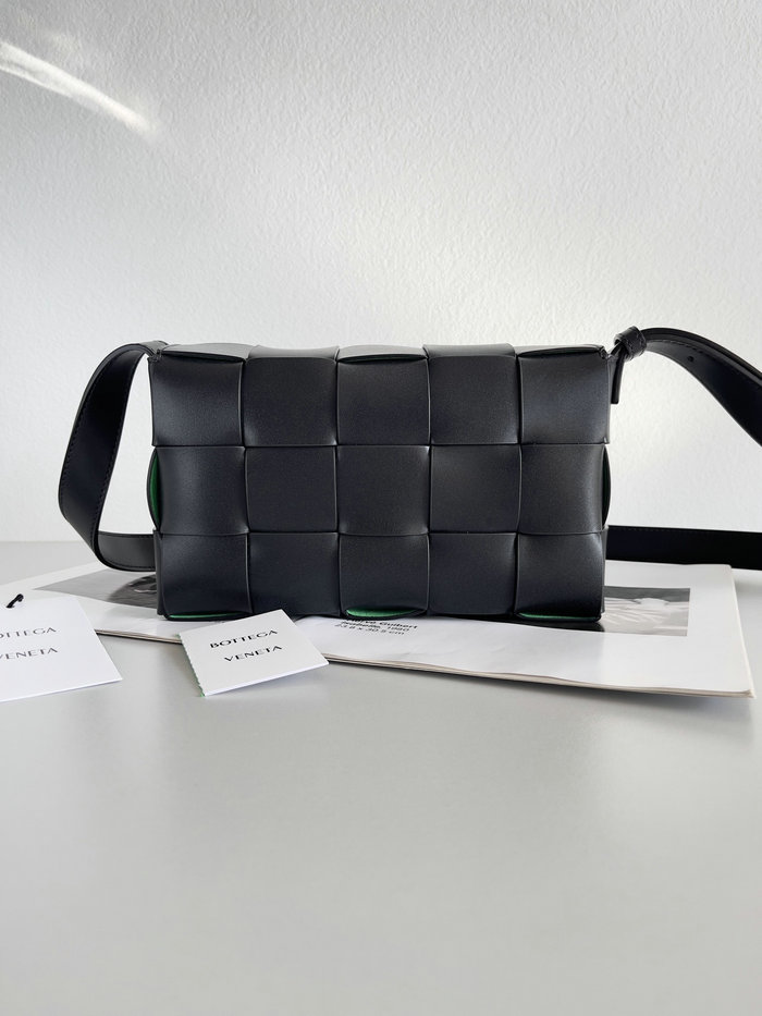 Bottega Veneta Cassette Shoulder Bag Black B578004