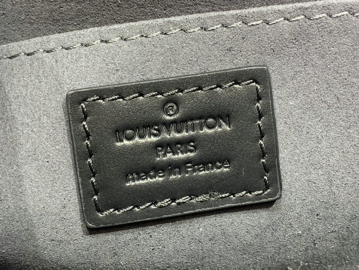 Louis Vuitton DAUPHINE MM M21458