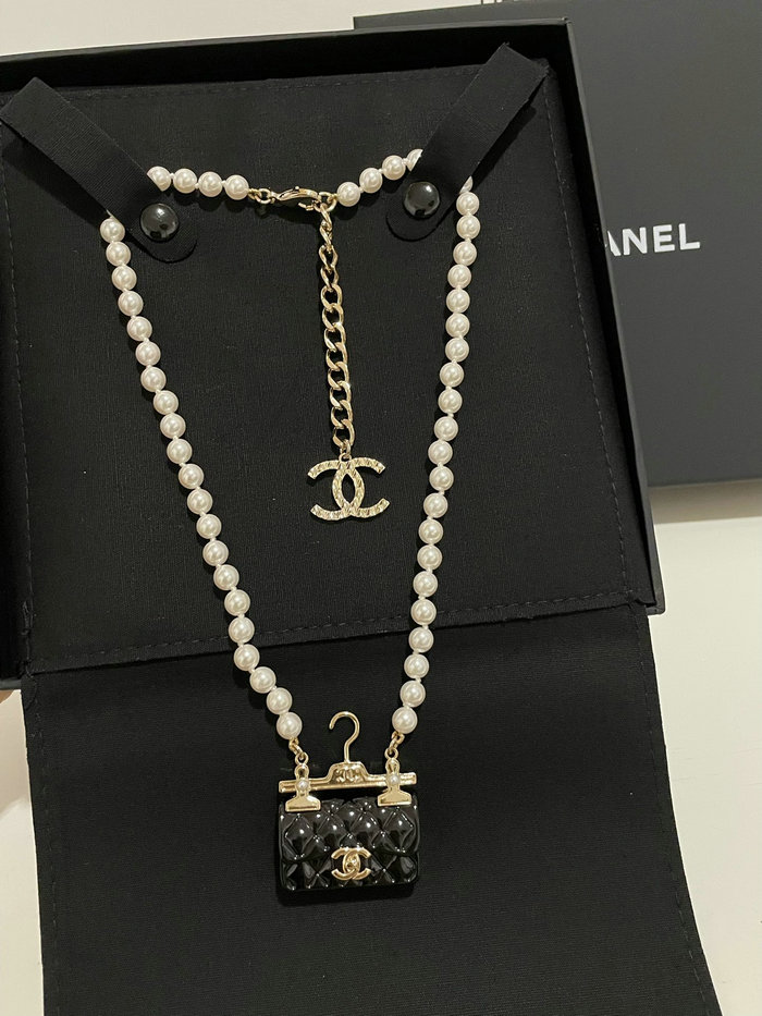 Chanel Necklace CN011