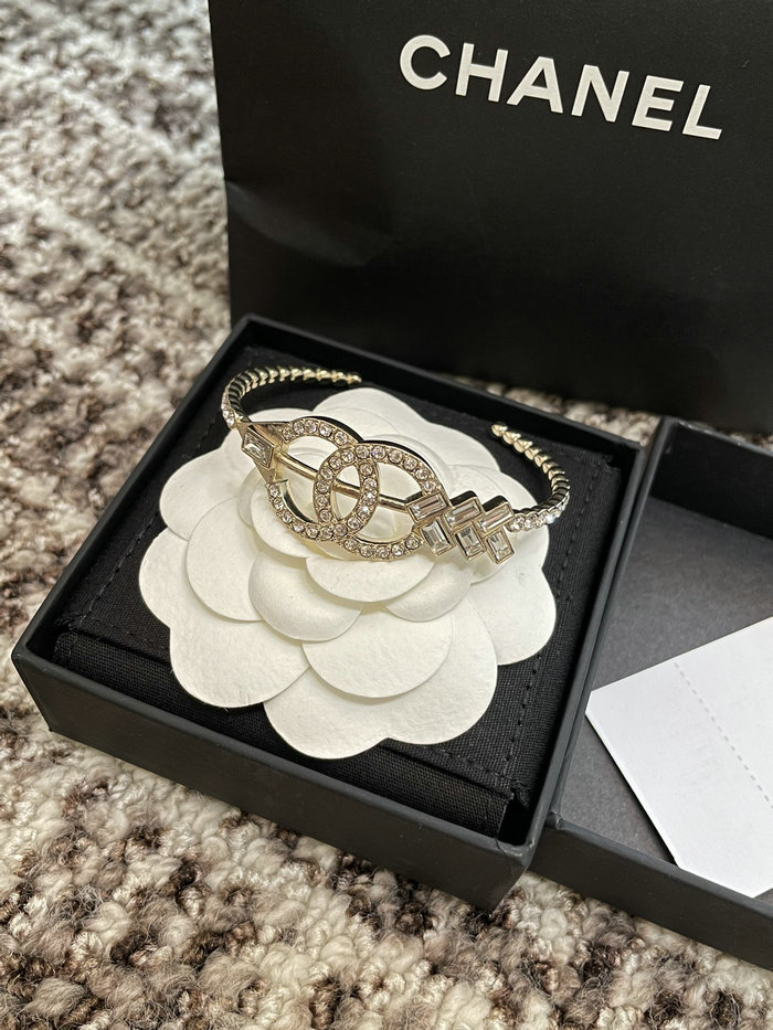 Chanel Necklace CN013