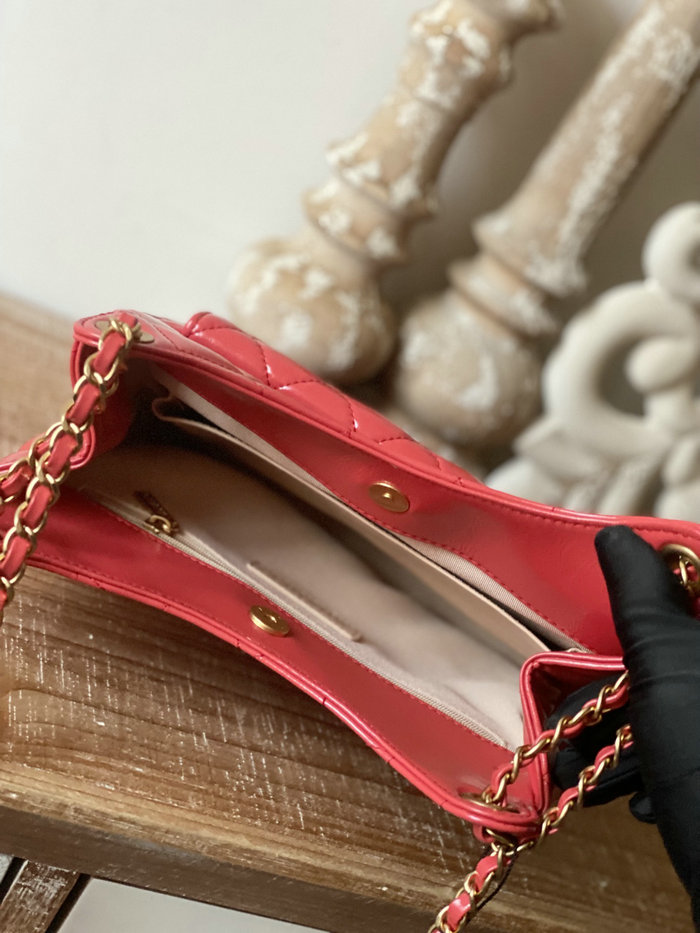 Chanel Shiny Crumpled Calfskin Hobo Bag Pink AS3690