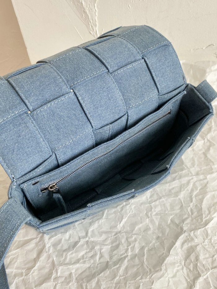 Bottega Veneta Cassette Denim Shoulder Bag B578004