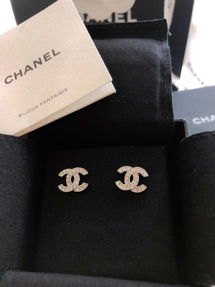 Chanel Earrings CE03
