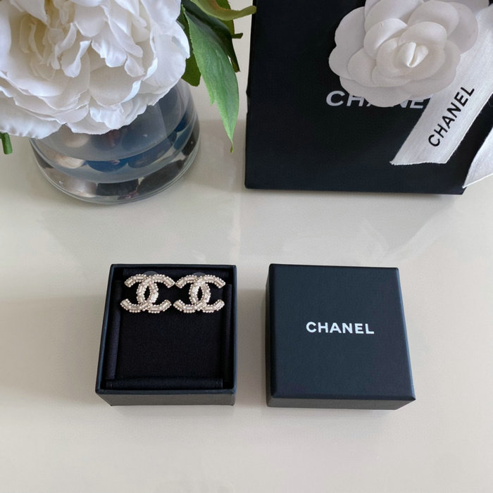 Chanel Earrings CE05