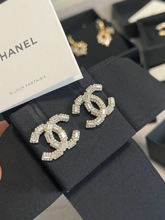 Chanel Earrings CE05