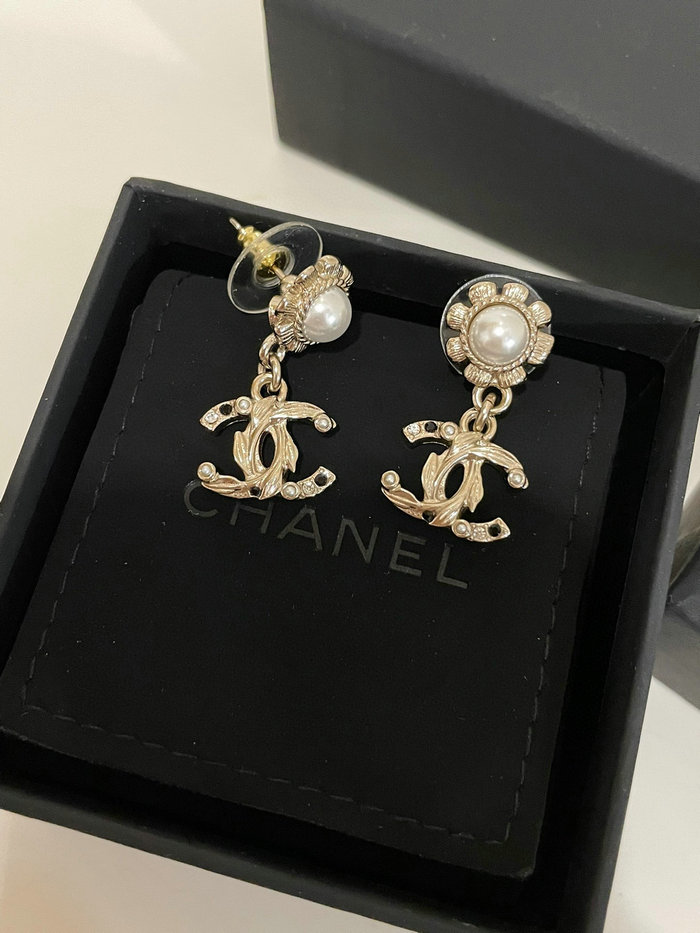 Chanel Earrings CE07