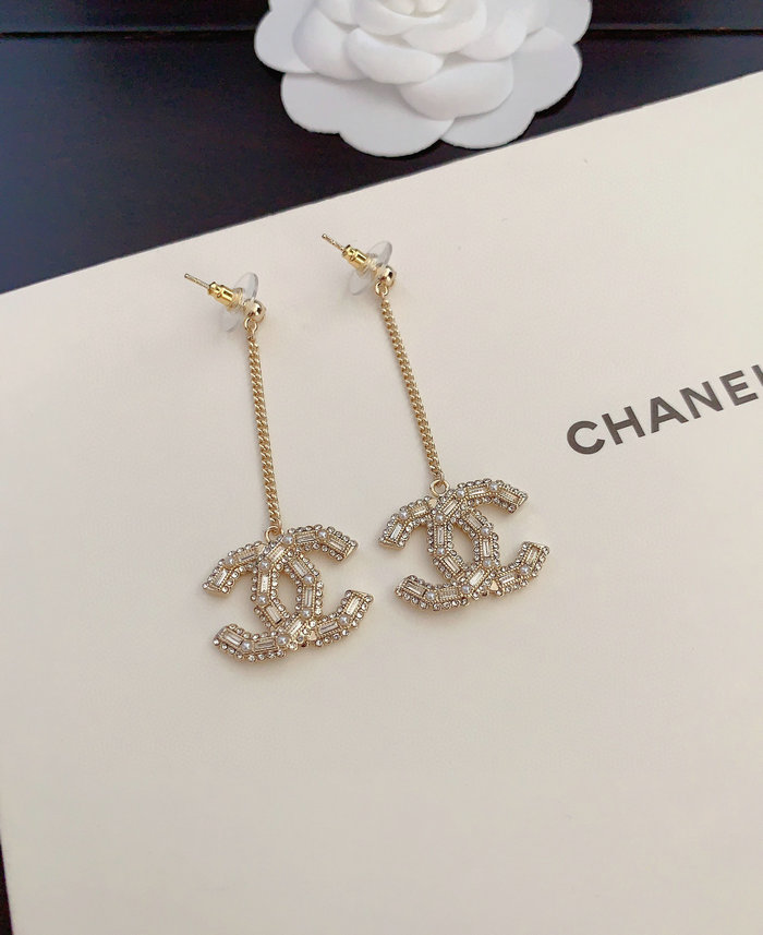 Chanel Earrings CE09