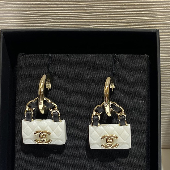 Chanel Earrings CE15