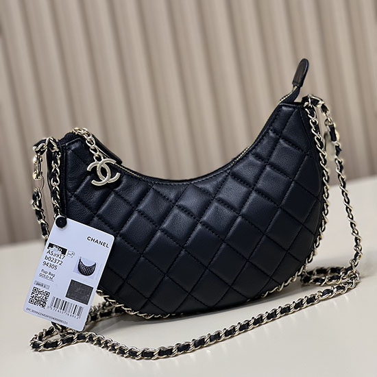 Chanel Lambskin Shoulder Bag Black AS3917