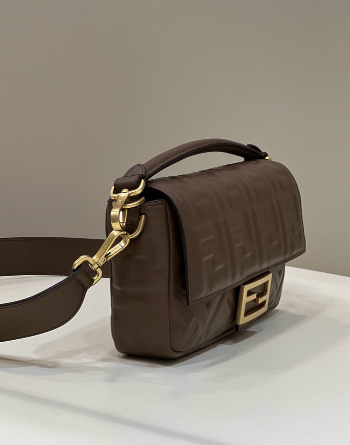 Fendi Baguette Medium Leather Bag Coffee F0135