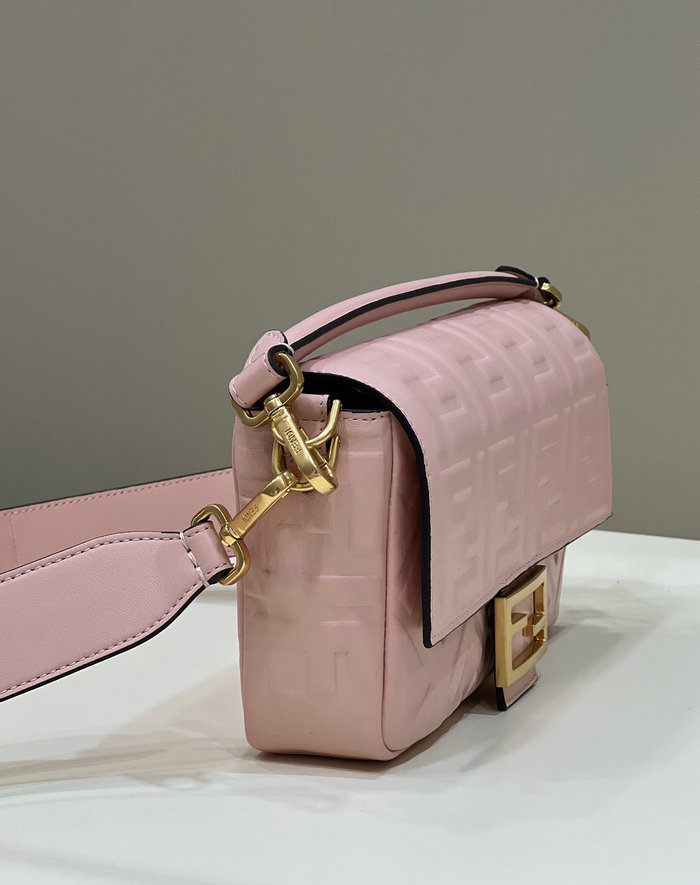 Fendi Baguette Medium Leather Bag Pink F0135