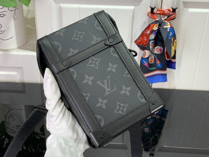 Louis Vuitton Vertical Trunk Wearable Wallet M82077