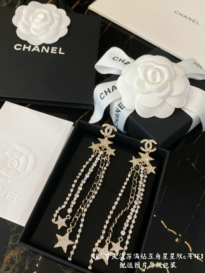 Chanel Earrings CE30