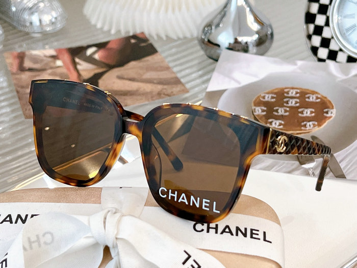 Chanel Sunglasses SCH0735