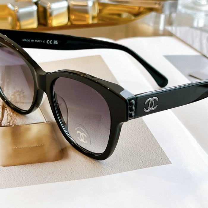 Chanel Sunglasses SCH5482