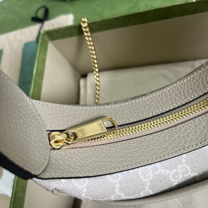 Gucci GG half-moon-shaped mini bag White 726843