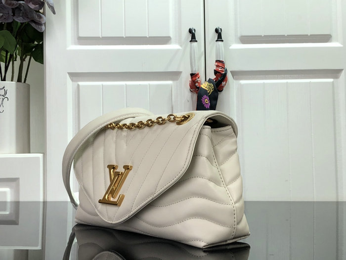 Louis Vuitton New Wave Chain Bag MM White M58552
