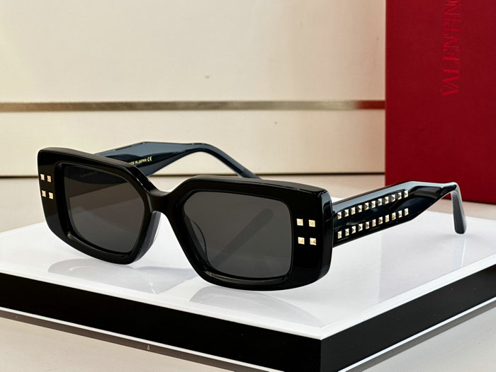 Valentino Sunglasses S108A